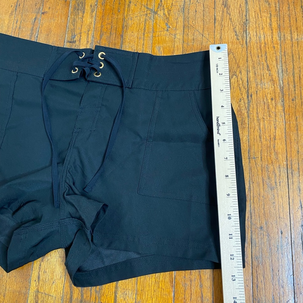 La Blanca All Aboard 2.5" Board Shorts Black Women’s Size M Surf Beach - Picture 8 of 9
